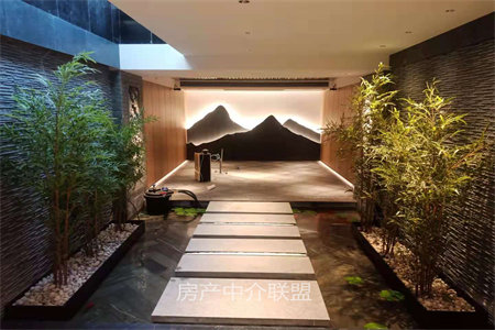 城西香格里拉花园2室1厅1卫70m2简单装修